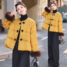 短款羽绒服女2024冬季新款独特漂亮洋气新中式国风黄色狐狸毛外套，女装羽绒服，润尚靓点