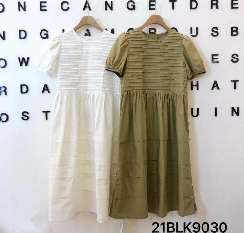 百褶连衣裙，女装连衣裙，UDF