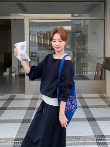 韩系气质假两件露肩卫衣套装裙女2025秋季新款小个子显瘦两件套潮图片