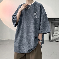 蓝色