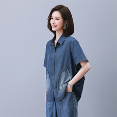 2023夏季新款时尚气质翻领显瘦休闲舒适牛仔上衣，女装衬衫，独衣靓