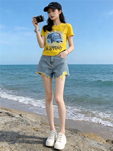 潮流休闲时尚运动套装女夏季新款圆领烫钻印花短袖牛仔短裤两件套图片
