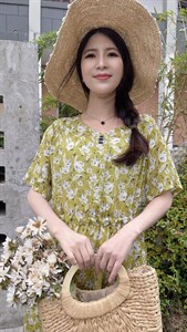 纯苎连衣裙小衫裤子裙子衬衣
时尚风
风淑女风休闲风图片