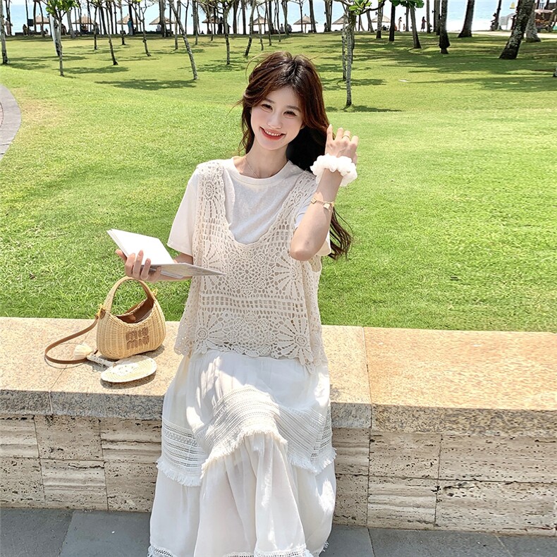 清纯系夏日穿搭套装女2025新款法式钩花马甲短袖流苏半身裙三件套,女装套装/套裙,2C135