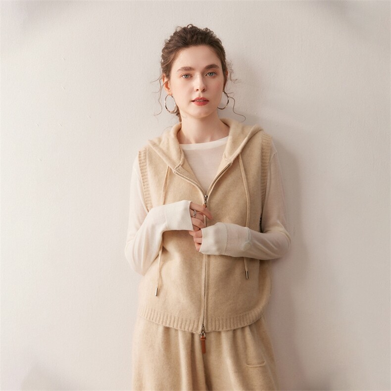 休闲宽松山羊绒连帽马甲背心女气质拉链坎肩外搭2025秋冬针织开衫，女装针织衫/毛衣，朵沐纯羊绒