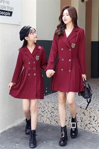2021春秋季新款斜纹面料下摆压邹亲子西装外套连衣裙双排扣气质女图片