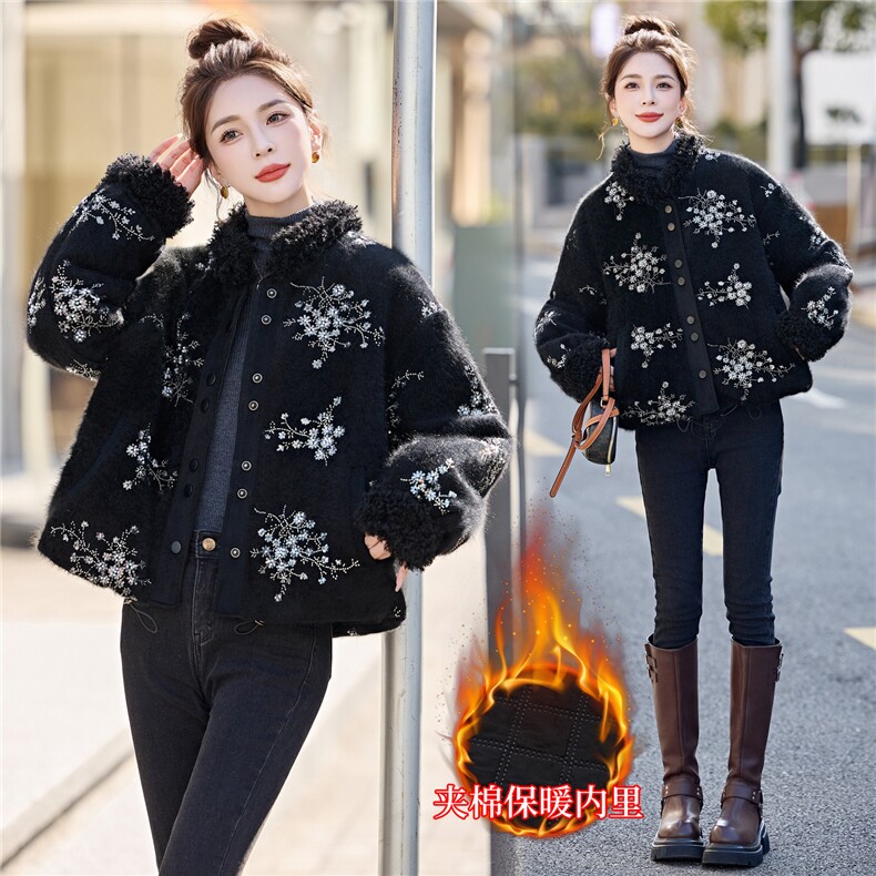 重工真兔毛纯手工暖绒绒外套2025冬季新款显瘦气质百搭原创设计感，女装羊羔毛/颗粒绒，意芙