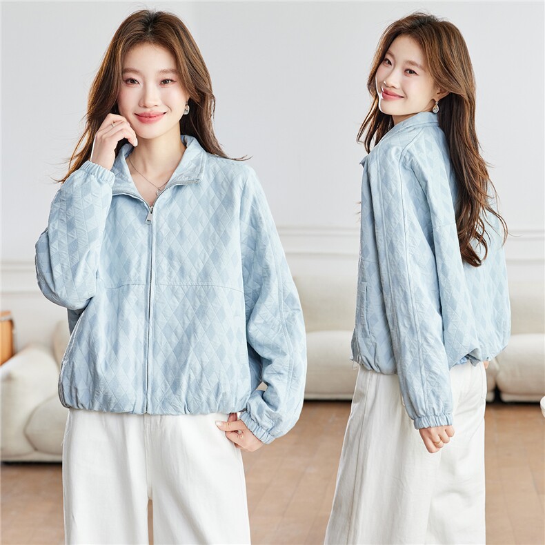 现货！2026春季新款休闲优雅时尚具有设计感菱格立领女士外套，女装短外套，木子恋