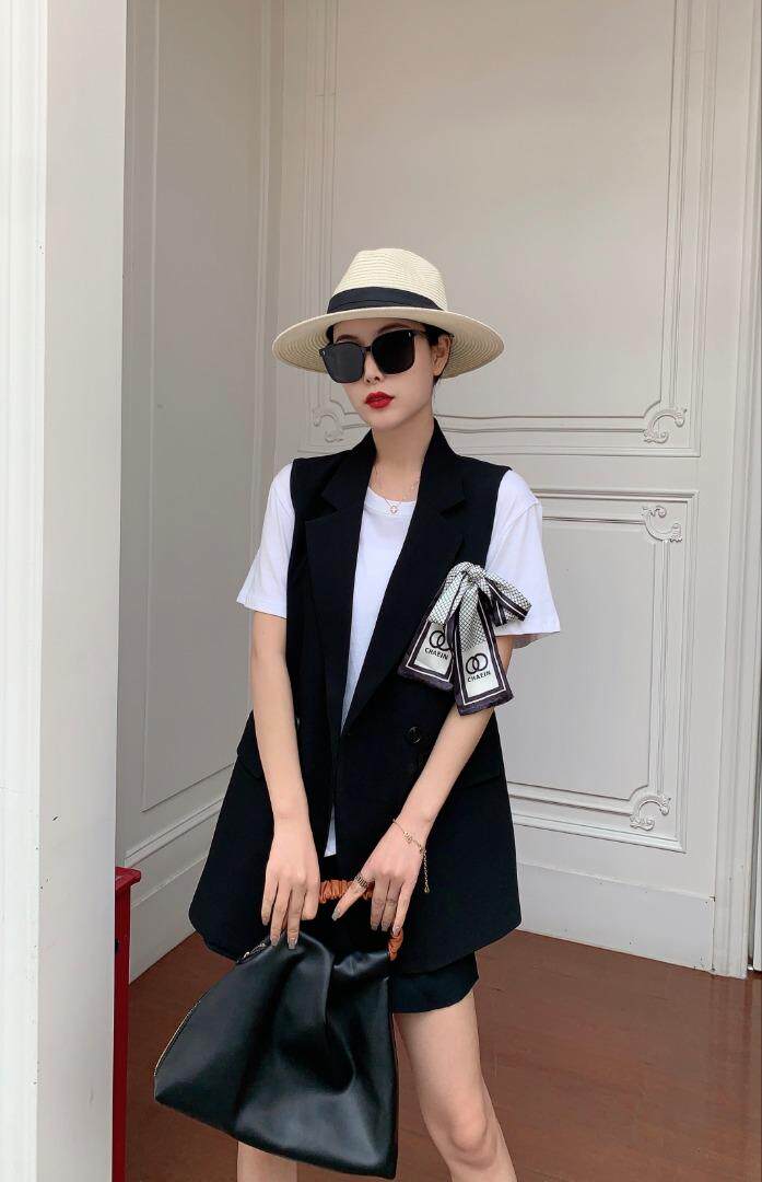 时尚胸花马甲，女装马甲，咔蒂妮