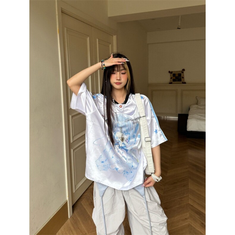 美式复古轻亚卡通少女印花v领球衣2025夏季短袖T恤女宽松条纹上衣,男装T恤,星座506A