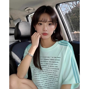 抖音得物品质二开240克宽松纯棉美式潮牌印花三条杠中性风短袖T恤图片