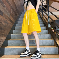 姜黄色