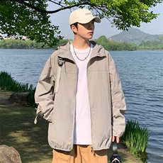 灰色