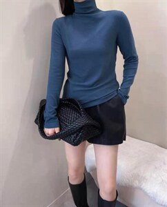 长袖打底衫图片