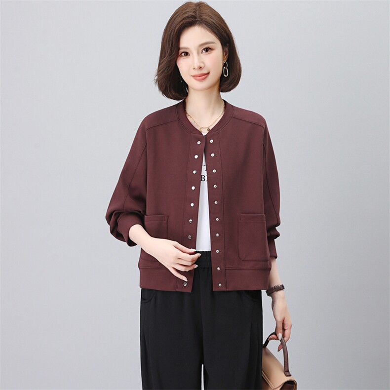 春秋装时尚多扣棒球服开衫卫衣女宽松显瘦上衣短外套中老年妈妈装，女装短外套，璐依舞
