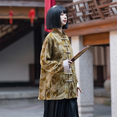 金蝴蝶色