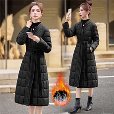 现货2025双面羊毛拼接可拆卸连帽门襟90白鸭绒优雅中长款羽绒服，女装羽绒服，卡杰菲