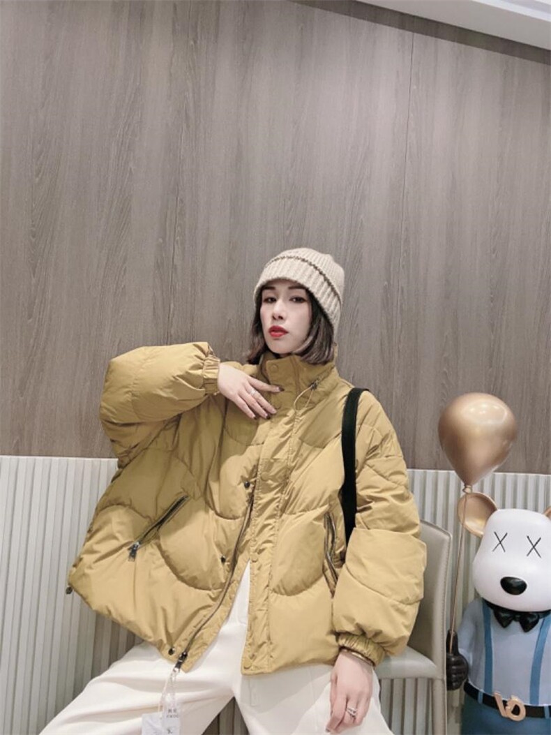 羽绒服外套ＭL，女装羽绒服，可纳奇