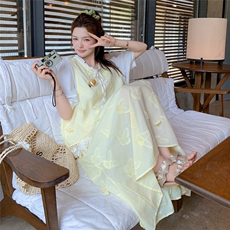 2025夏季韩系立体蝴蝶蕾丝马甲衬衫半身裙套装多巴胺氛围感三件套，女装套装/套裙，含赞