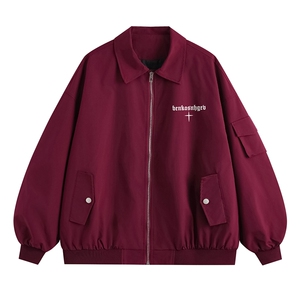 新款平铺翻领棒球服侧边袖带口袋字母印花夹克A268-TPF6031特批65图片