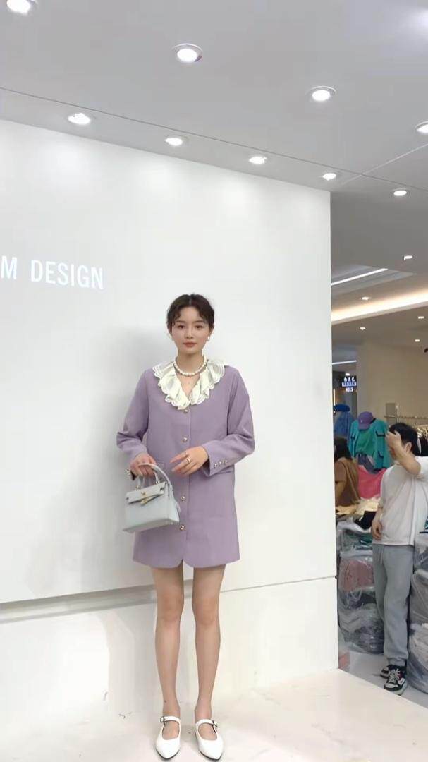 表美韩风连衣裙，版型超正，女装连衣裙，欧妮卡蒂蔓