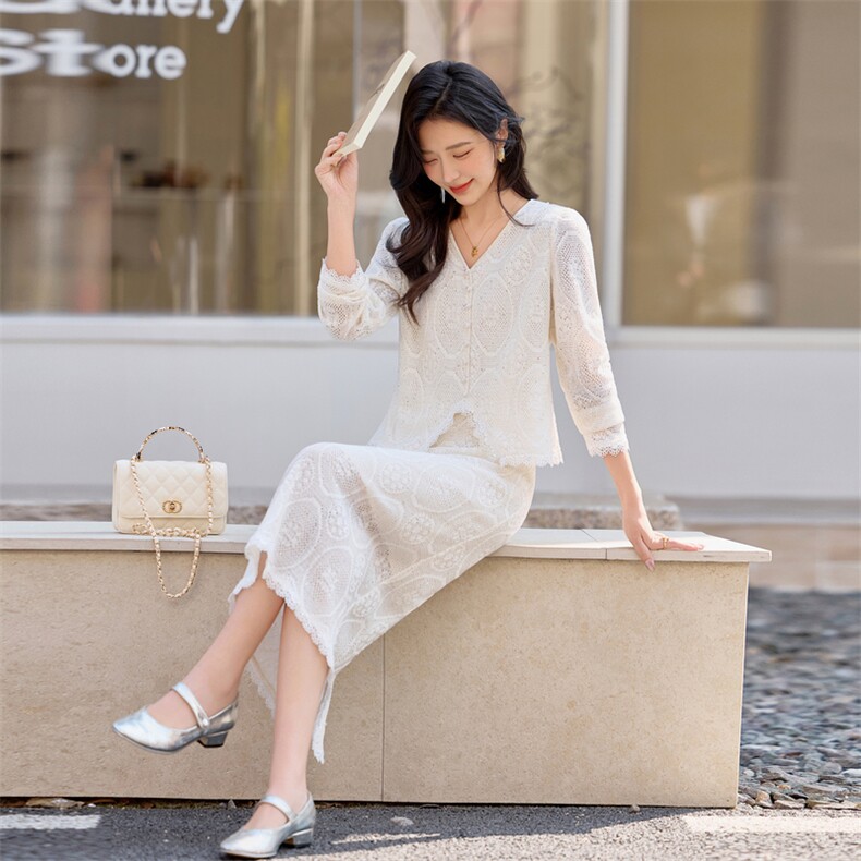 【现货！！！！】蕾丝半身裙小香风两件套女,女装套装/套裙,素月