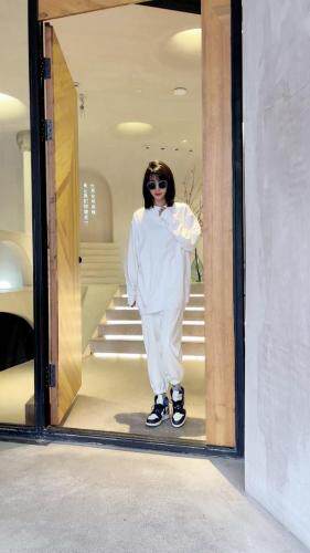 字母卫衣，女装卫衣/绒衫，LL+