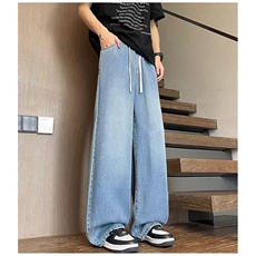 深蓝色