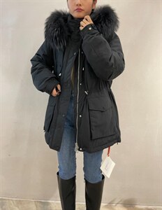新款羽绒服图片