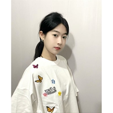 白色