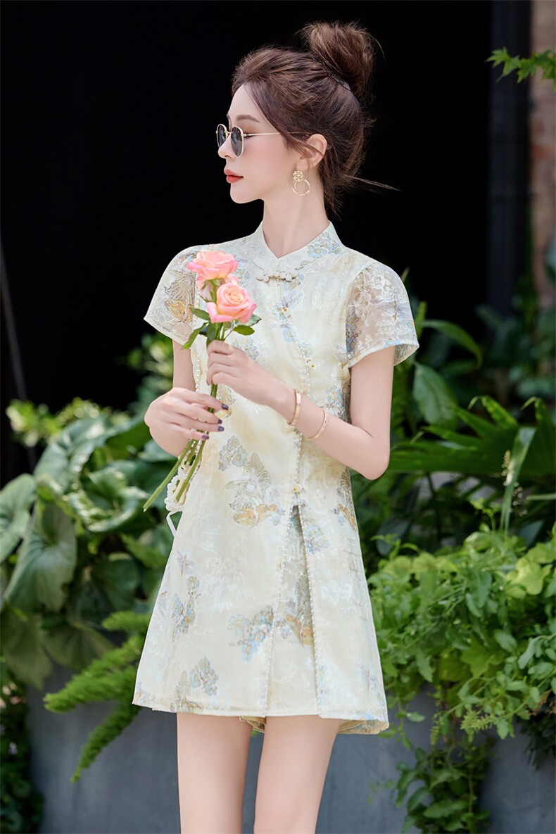 新中式刺绣改良旗袍裙套装女2025夏装时尚钉珠提花减龄短裤两件套,女装套装/套裙,曼琳思菲