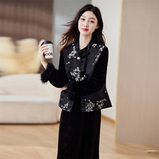 2024年秋季珍珠纽扣立体花朵时尚潮流立领显瘦马甲，女装马甲，施恩睿棋