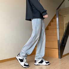 黄泥色