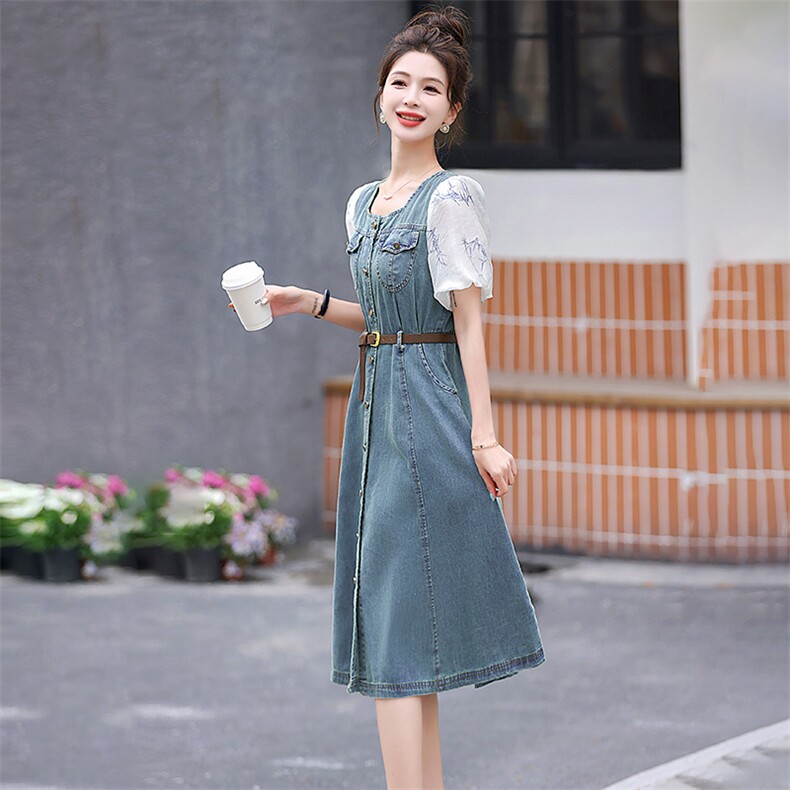 BAO款大货已出时尚刺绣拼接收腰韩版牛仔连衣裙，女装连衣裙，心心服饰
