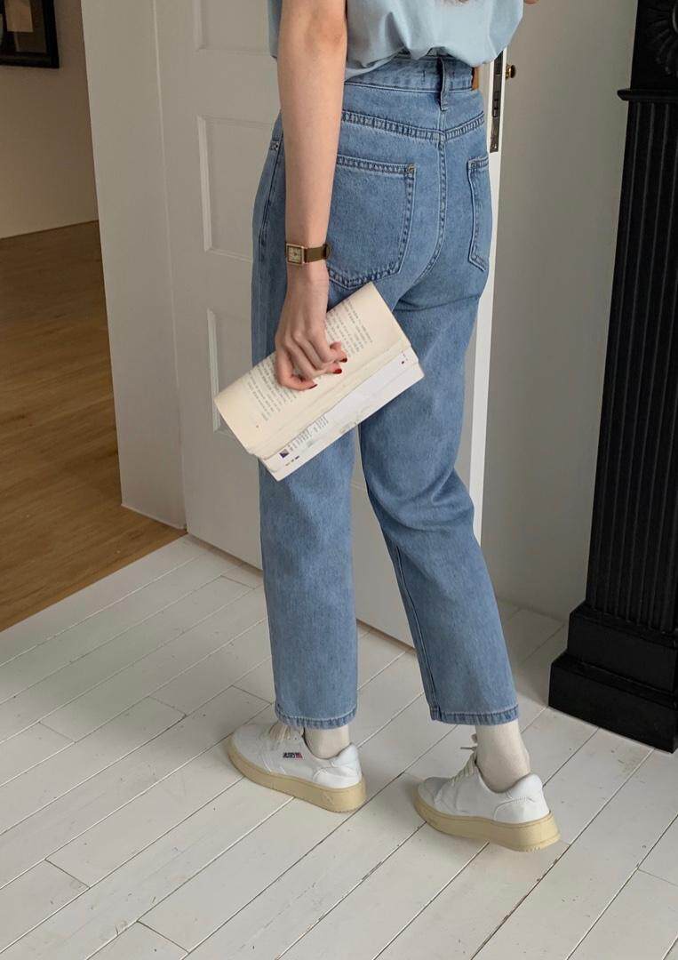 春季新品·韩版直筒牛仔裤，女装牛仔裤，Hello Tina