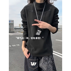 黑色