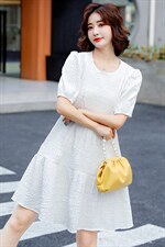 连衣裙2026年夏季新款时尚显廋气质百搭优雅纯色韩版大码，女装连衣裙，尚洛菲