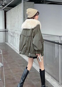 现货冬装派克服图片