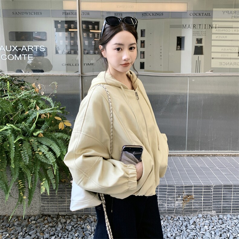 春装有货】奶黄色机车皮衣连帽休闲外套p165k268,女装短外套,2C295