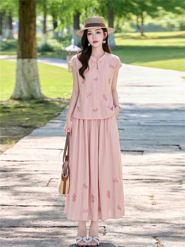 时尚洋气刺绣装女2026夏季新款宽松遮肉显瘦阔腿裤两件套套裙,女装套装/套裙,魅影
