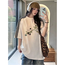 抖音得物品质二开240克宽松纯棉美式潮牌印花三条杠中性风短袖T恤，男装T恤，电商A486