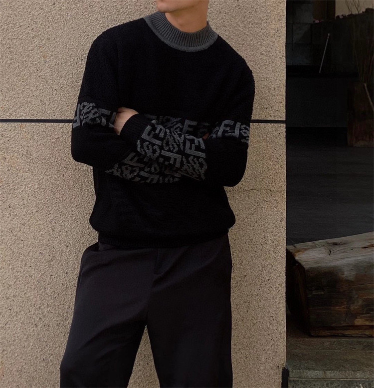 2025年秋季时尚百搭休闲套头长袖圆领，男装羊毛衫，圣强羊绒