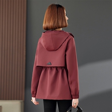 2025春季新款时尚休闲修身百搭抽绳收腰拉链口袋贴标连帽短外套，女装短外套，靓衣阁