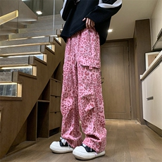 红色
