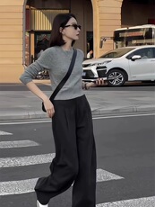 新款女装圆领百搭宽松羊毛衫羊毛时尚保暖上衣，女装羊毛衫，恩泰羊绒