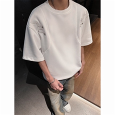白色