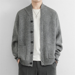 休闲长袖青年外套保暖毛衣上衣潮秋冬新款翻领男士针织开衫图片