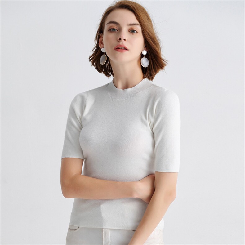 新款女士秋冬柔软半高领中袖打底衫贴肤舒适显瘦百搭优雅气质，女装针织衫/毛衣，洁纯羊绒