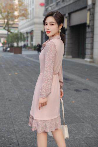 春装拼色连衣裙图片
