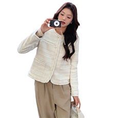 米白色小香风外套女秋季高级感小个子轻熟风御姐大方得体上衣流行，女装短外套，天使之佳话